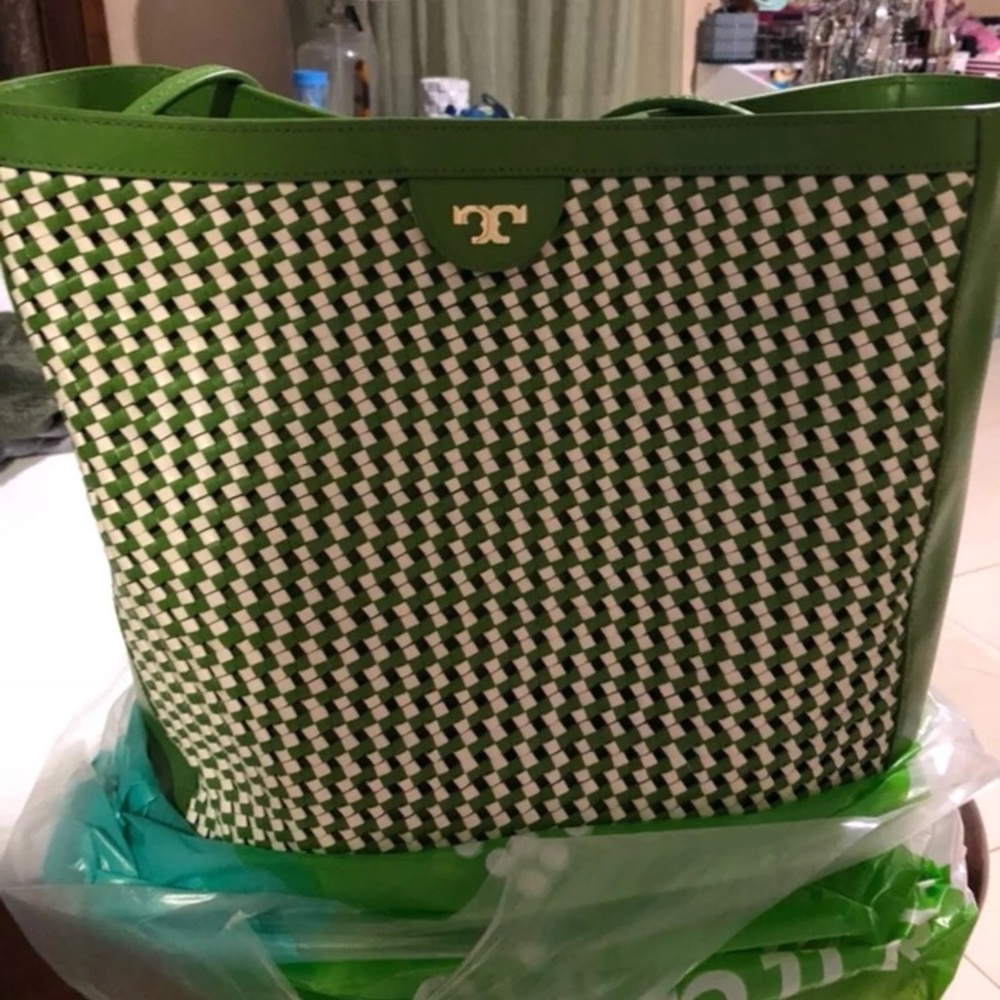 Authentic Tory Burch - used twice !